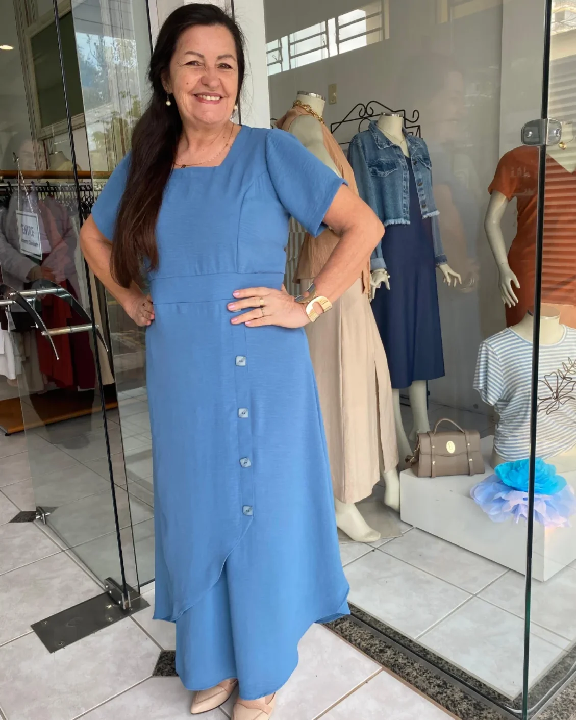 Vestido longo azul claro