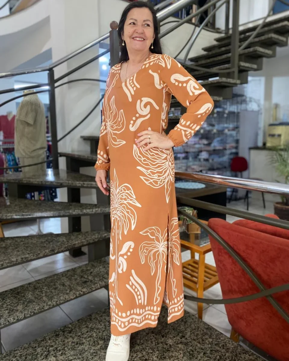 Vestido laranja longo